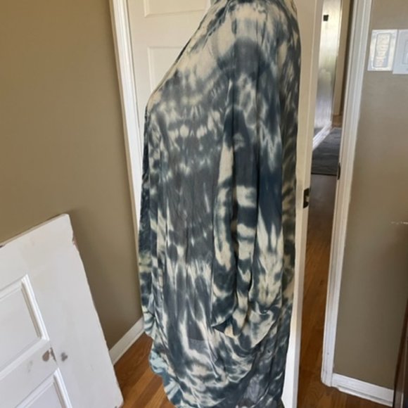 Gypsy 05 Silk Shrug - Picture 2 of 7